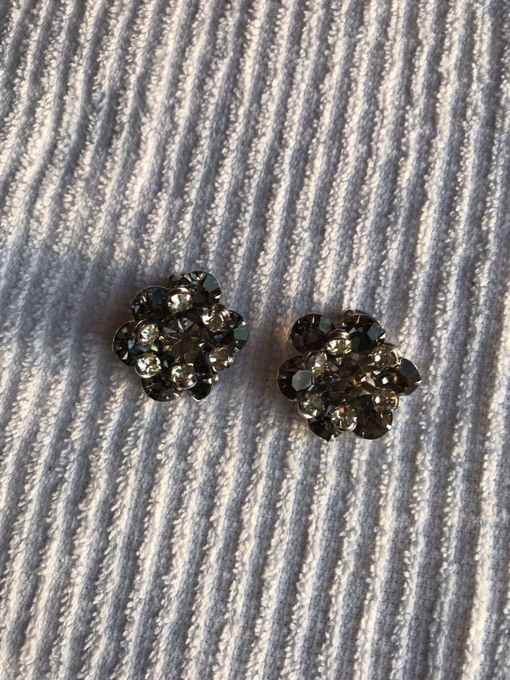 Vintage Crystal Taupe & Clear Cluster Flower Stud Earrings - Silver-Tone